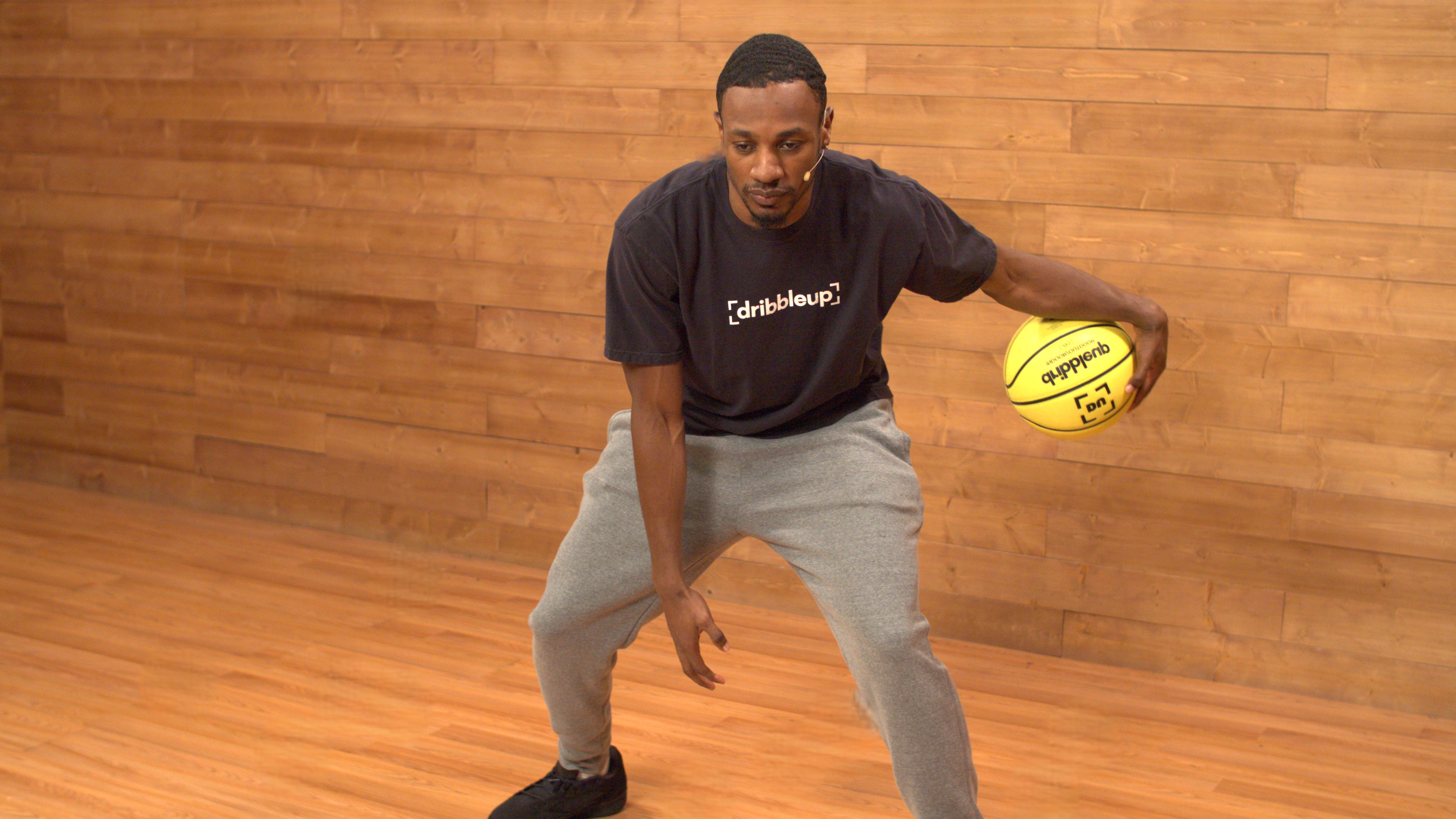 DribbleUp Smart Basketball - Thumbnail 5